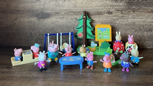 Lot peppa pig woodland - pig, swings