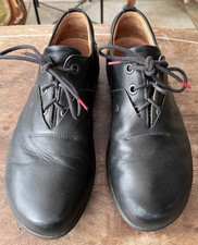 Think! Kong Lace Up black