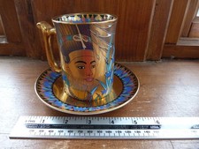 Ancient Egypt mug Wonders of the Nile NEFERTITI - Compton & Woodhouse 1995  gold