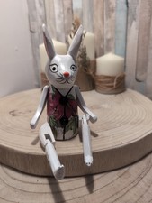WOODEN RABBIT SHELF SITTER