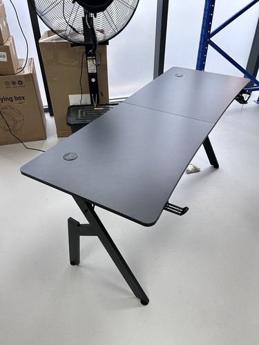 Gaming desk computer table - computer,