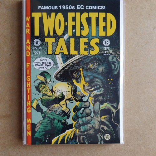 Two fisted tales lot comics - 7,