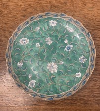 Linchmere Scallop Edged