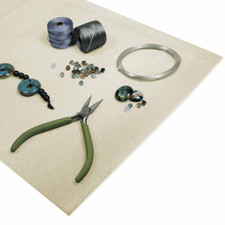 Beadsmith Bead Mat 13" Square Soft Secure Work Surface for Beading & Crafts