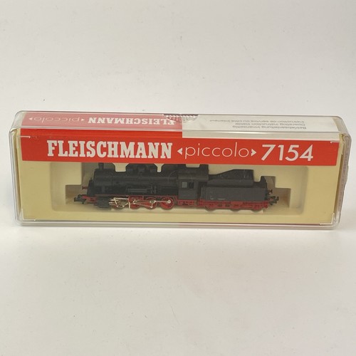 Boxed fleischmann piccolo - piccolo, n