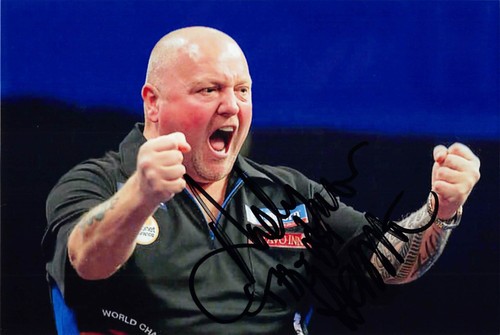Andy hamilton darts photo - andy,