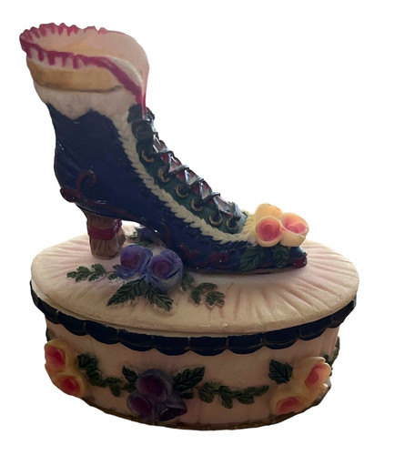 Vintage shoe resin - resin, box