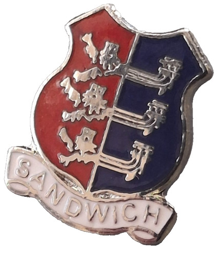 Sandwich town small - sandwich, pin