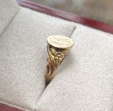 Vtg 10K Victorian Signet Ring
