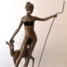 Bronze Woman Statue DOE