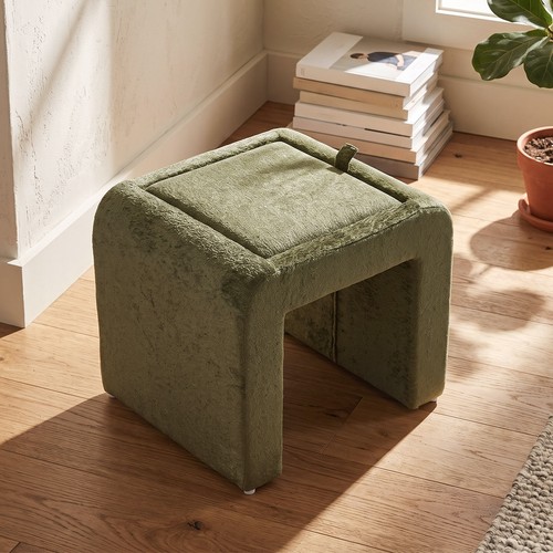 Shaped velvet ottoman - u,