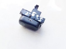 2108202210  Headlamp wiper