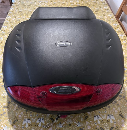 Givi motorcycle top box honda - motorcycle,