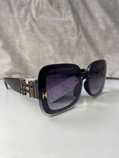 Designer Inspired Woman’s