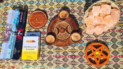 Altar set wooden - wooden, moons