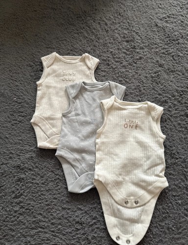 Newborn vest first size - first,