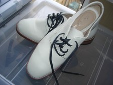 Clarks Cushion Ladies All Leather Lace Up Shoes - Cream UK5/38 New