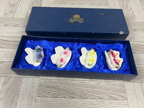 Place card holders - place,