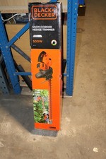 Black & Decker 500W 55cm Electric Hedge Trimmer with Saw Blade 230V BEHTS401