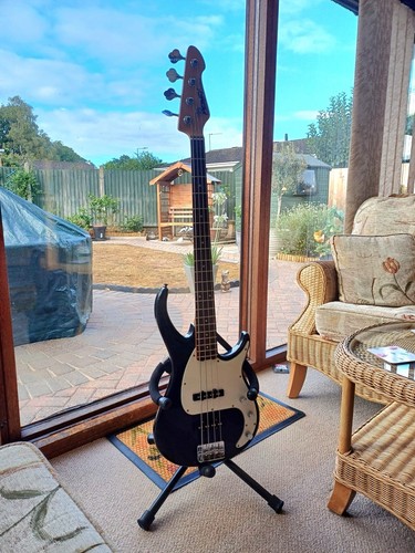 Peavey milestone iii electric - peavey,