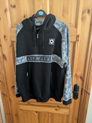 Airwalk jacket size large - airwalk,