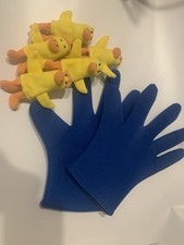 Five Little Ducks Nursery Rhyme Gloves & Finger Puppets