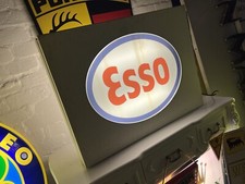 RARE 1980’s ESSO GAS PETROL STATION DEALERSHIP SHOWROOM GARAGE ILLUMINATED SIGN