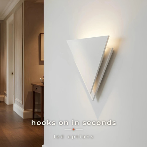 Triangle wall light 9x8 - triangle,