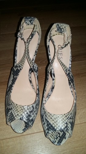 Guess shoes - ,