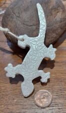 HANDMADE WHITE CLAY GREEN SHIMMER VINE LIZARD,GECKO, HANGING DECORATION,REPTILE