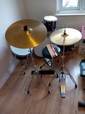 Acoustic Drum Kit for