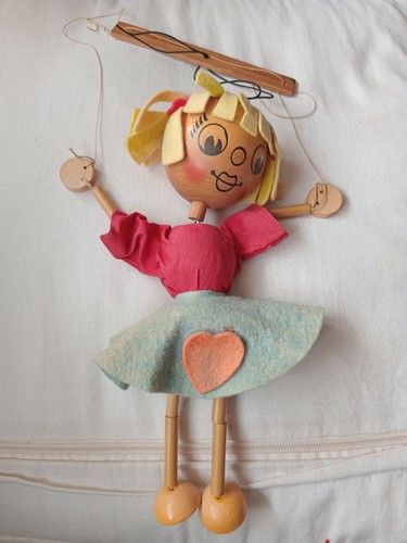 Pelham puppets large - -,