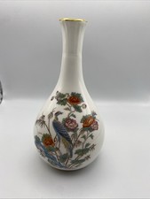 Wedgewood Vintage Bone China Mini Vase Kutani Crane