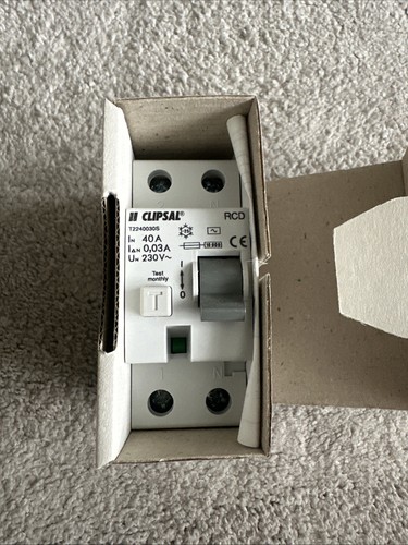 Clipsal rcd circuit breaker - circuit,