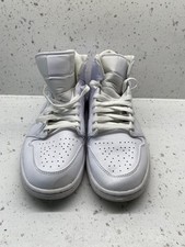 NIKE JORDAN 1 MID RETRO TRIPLE