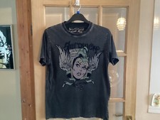 Mens black Shiroi Neko T-Shirt