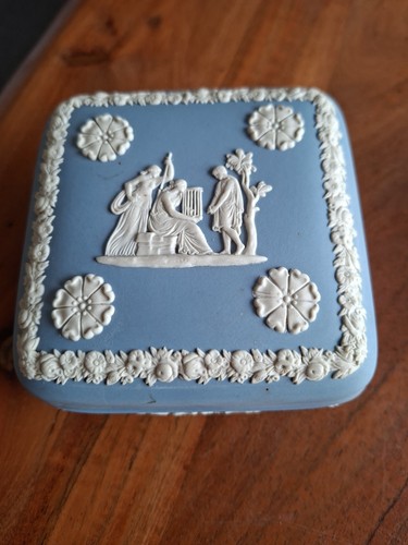 Wedgewood jasperware square - wedgewood,