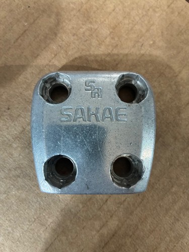 Sakae 423 top - sr, old