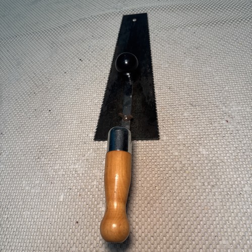 Vintage manual undercut saw - undercut,
