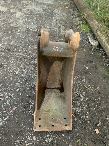 300mm excavator bucket - 12",