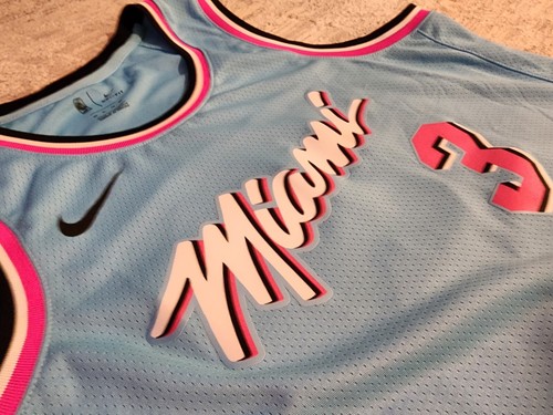 Rare authentic nike - authentic,