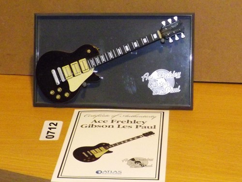 Atlas editions guitars the - atlas,