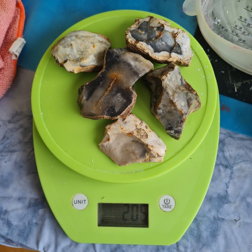 200gm natural flint rough - 200gm,