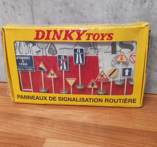 Dinky toys 593 - 593, atlas