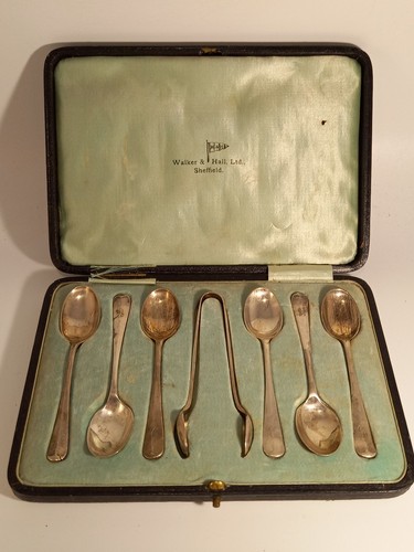 Walker hall silver plated - &,