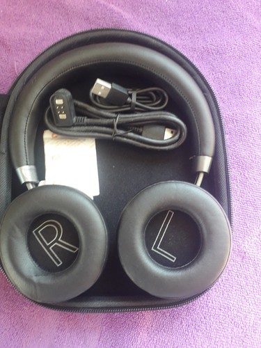 Compatible headphones - ,