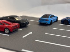 1/64 Scale 10 Space Car Park