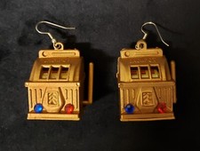 Vintage Gold Plastic Slot