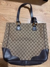Gucci ladies authentic bag-