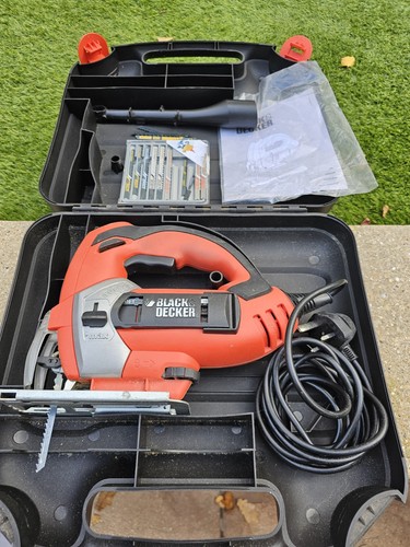 Black decker turbo jigsaw - black,